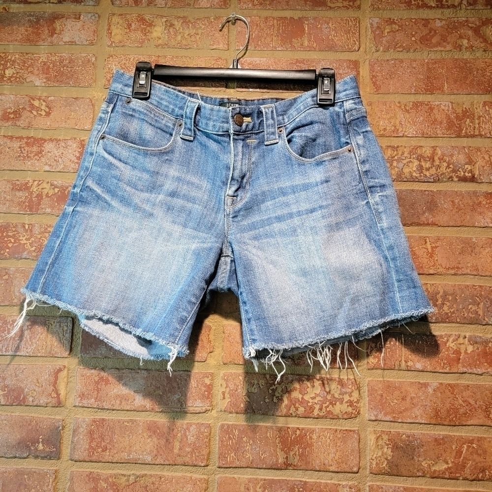 J. Crew Mid-Rise Denim Short in Squash Wash Size 4 - Picture 5 of 8